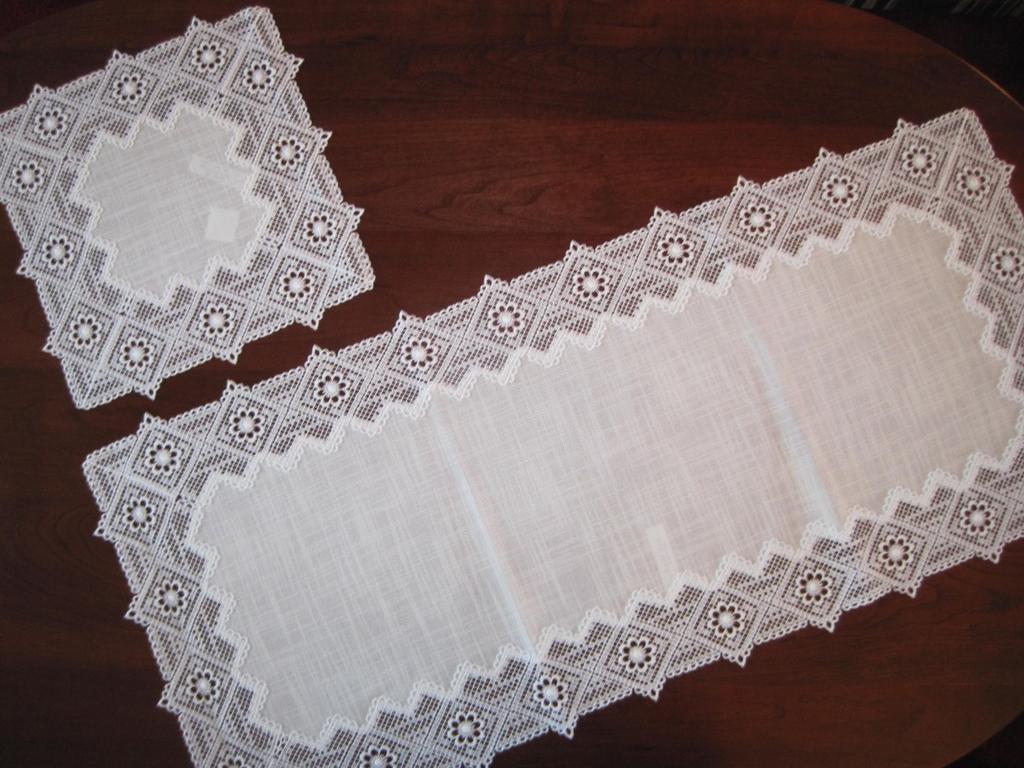 Make every day special with these decorative Plauen lace doilies
