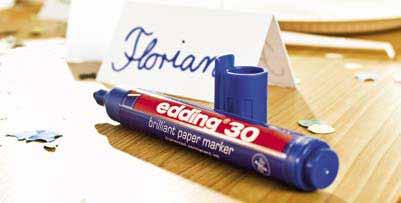Brilliant paper markers Particularly suited for extremely lightfast labelling of paper and card. The permanent water-based pigment ink does not bleed through the paper.