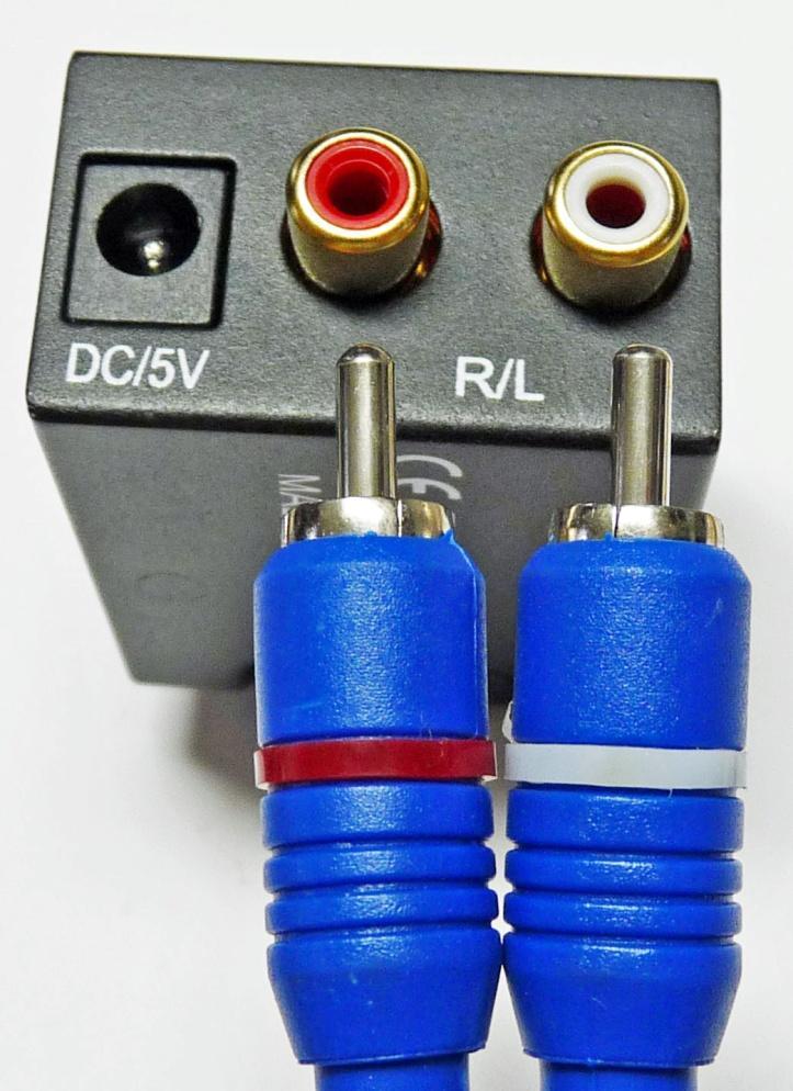 The DAC has RCA jacks on the OUT end RCA Jacks RCA Plugs Simply connect the DAC between your TV and the DLS-50 loop amplifier.