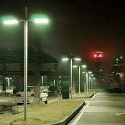 specially designed driver creates roadway luminaires with long lifetimes and reduces