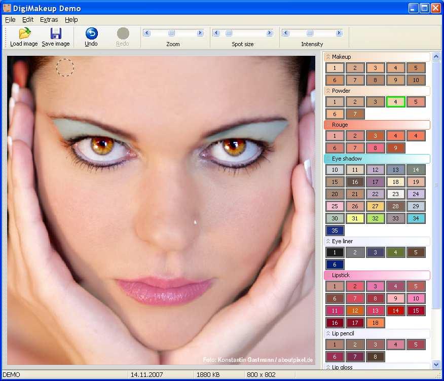 Manual DatInf DigiMakeup 4 Program usage DigiMakeup works with the use of drawing functions, with which various sorts of decorative cosmetics can be tried out on a digital image.