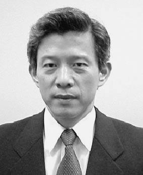 1052 T. Ishida and Y. Kuroki Yoshihiro Kuroki received the BS and MS degrees in Mechanical Engineering from Waseda University, Japan, in 1975 and 1977, respectively. He joined Sony Corp. in 1977.