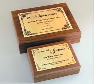 WALNUT BOXES The WB Series: The solid Walnut Box is a beautiful piece for an
