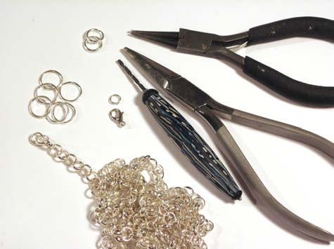 sand paper - ruler - pair of scissors - rigid blade - handy nail file - oven For assembling