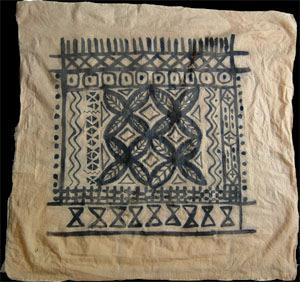 Make a Mudcloth Design by Jean Henrich c2013 Henrich Inc. We have provided two activities for you to try using Mali motifs.