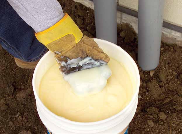 Yellow 77 Plus Rapid Glide polytetrafluoroethylene additive provides greater lubricity than other wax-based lubricants great for tough pulls Safe to use with all cable types Clings to cable