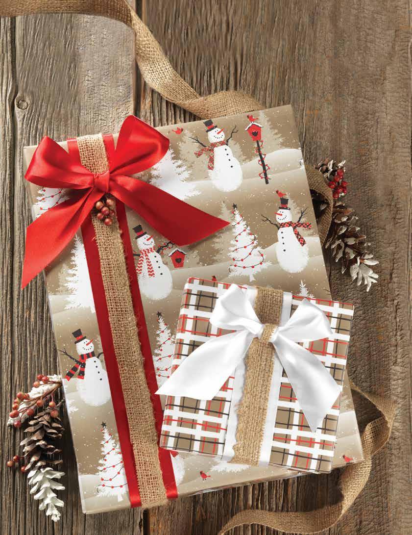 3342 Holiday Hang Gift Tags, Set of 60 Conjunto de 60 Etiquetas Colgantes para Regalos Festivos Add a festive touch to your holiday
