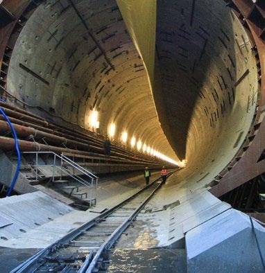 to 110 tones. 537 of such rings constitute one lef of the tunnel with a length of 1072.5 m. The tunnel will consist of two legs, each of which will accommodate two lanes of traffic.