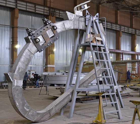 TOROIDAL MAGNET SYSTEM One of