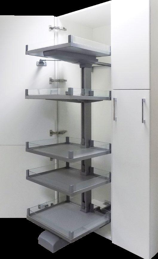 Tandem Solo Pull-Out Larder Storage 4.