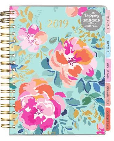 5"» Metallic Spiral Binding» Gold Foil Detailing» Horizontal Weekly Layout» Laminated Cover & Tabs» Interior Pocket Page for Storing Loose Papers and Notes» Spreads with Lay Flat Design» 3 Colorful