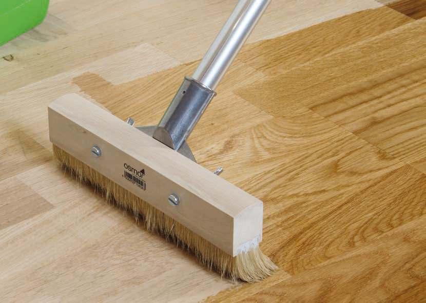 Professional Scraper For a clean and fast application of floor finishes like the Osmo Polyx -Oil