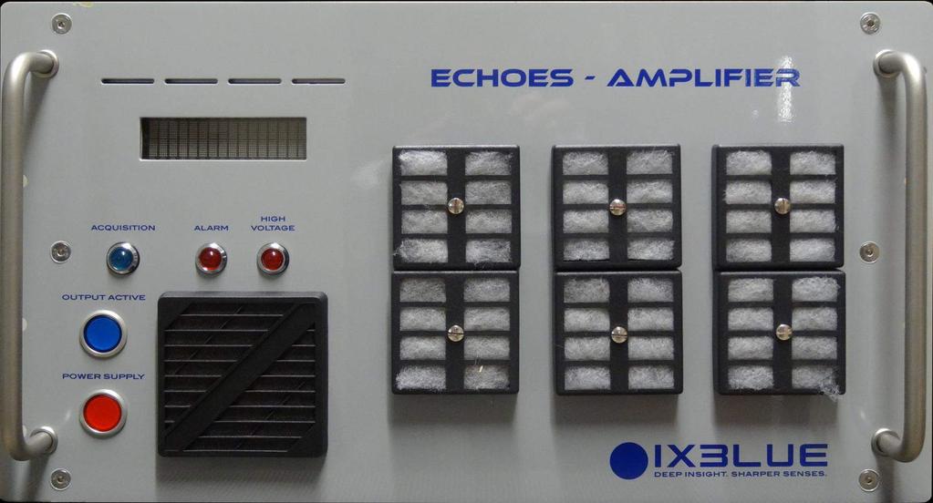 ECHOES 3500 T7 Technical specifications 8 Alarm indicator High voltage indicator Fans