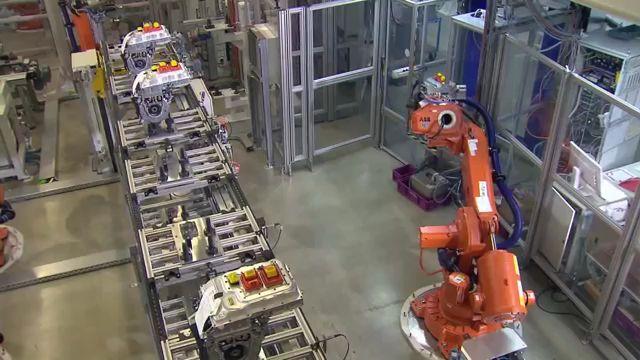A day in the life of an industrial robot