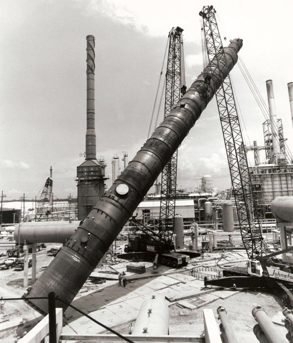 ERECTING A TALL REFINERY COLUMN WITH TWO MATCHED