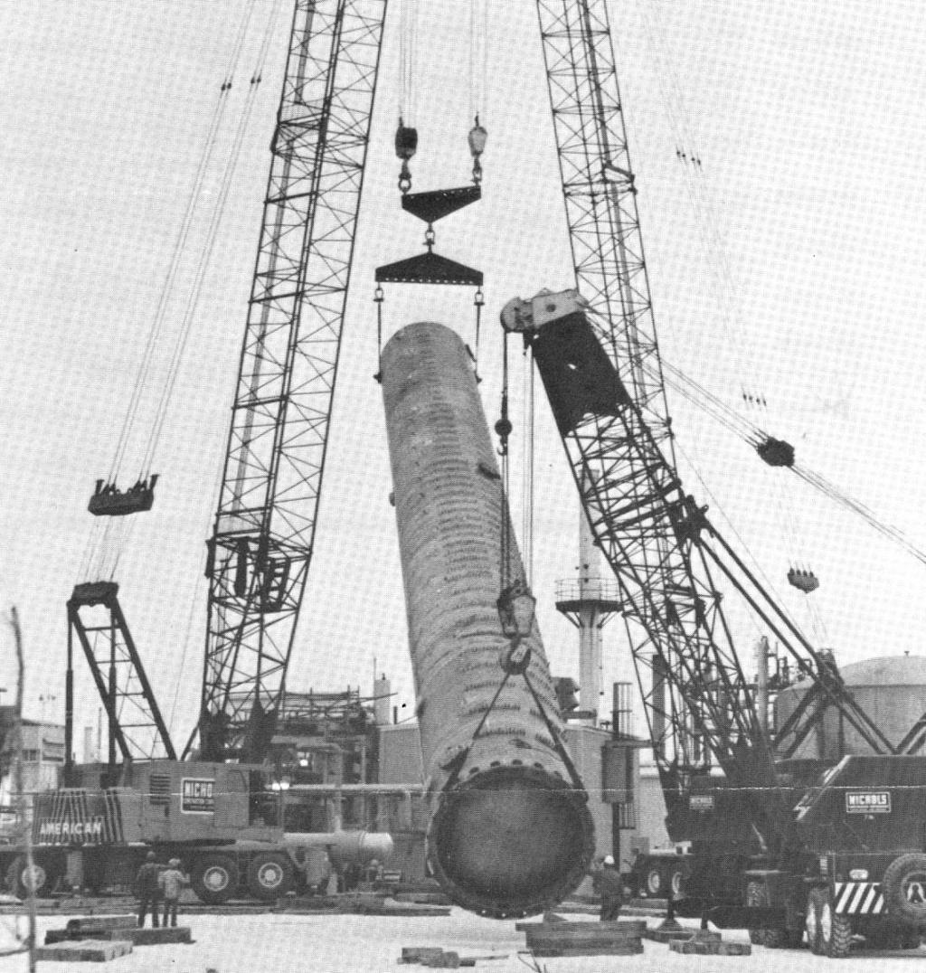 ERECTION OF A PRESSURE VESSEL WITH TWO CRANES