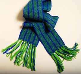 Cricket Scarf Level: Beginner Project Overview If you ve never woven before, a scarf is a great first project. You can use the yarn that came with your loom to make this scarf.