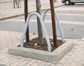 Alternatively, the tree guard can also be directly fixed to the ground using ground anchors.