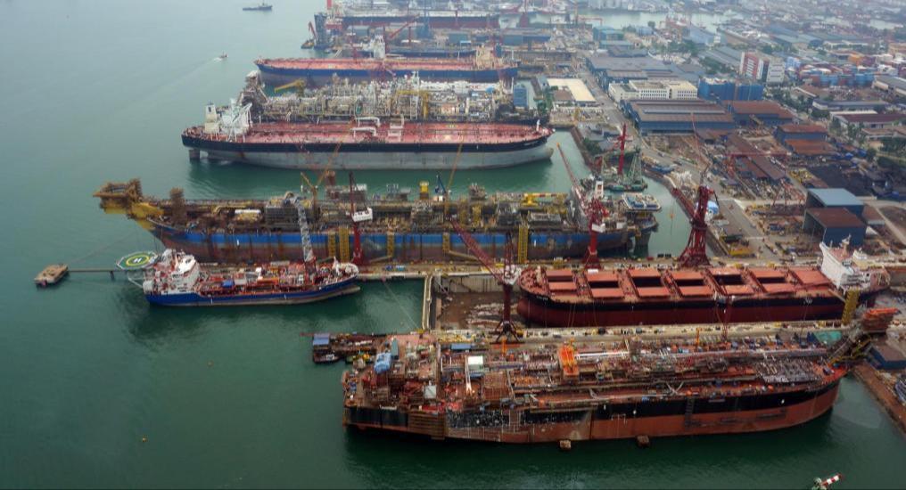 Singapore: Centre of Excellence Keppel Shipyard: Expertise in vessel conversion & repair Expertise in ship repair