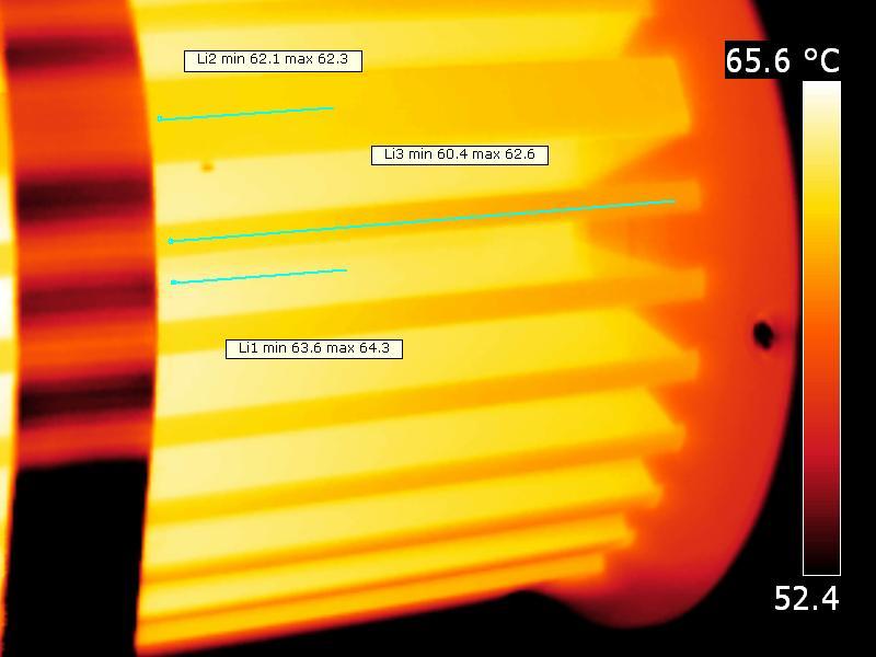 Temperature image of the heatsink. The emissivity of the black material of the heatsink is about 0.98.