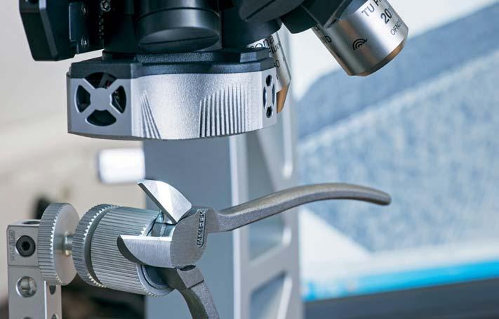 We take it very literally: 100 reliability The precision of pliers is essential for their function: without accuracy there can be no reliable cutting, gripping and shaping, and also no zero backlash