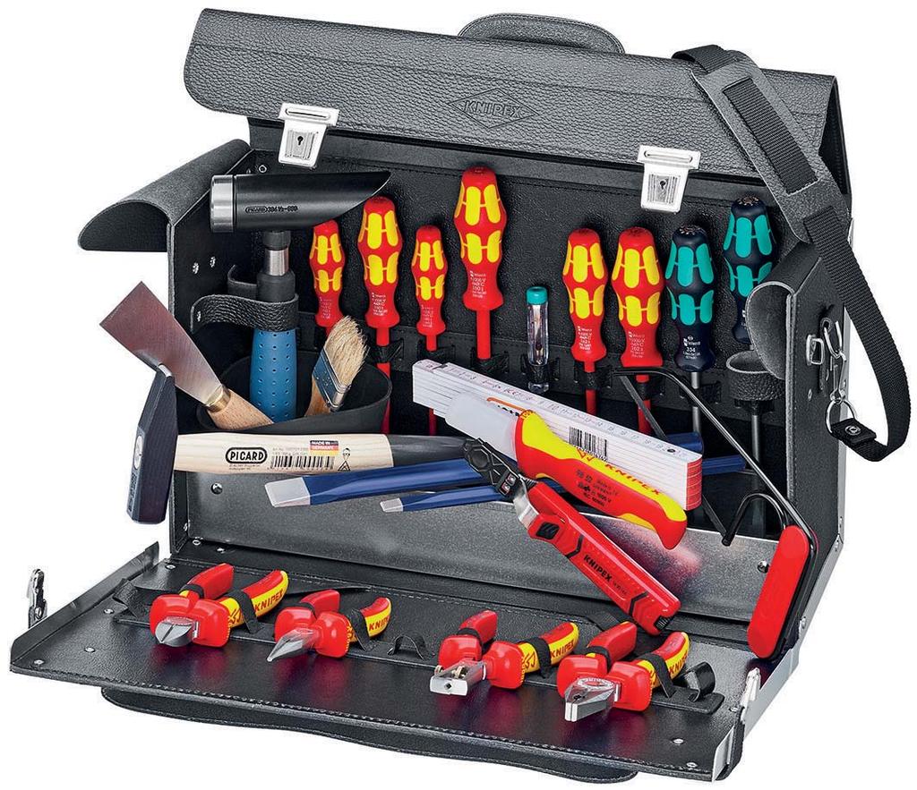 TOOL ASSORTMENT Tool Bag 24 parts for electrical contractors, top model 00 21 > contains 2 brand name tools, partly VDE tested according to DIN EN/IEC 60900 > comfortable bag of hard wearing leather,