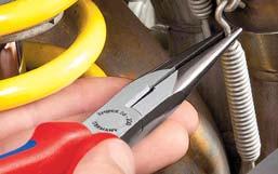 attachment point for mounting a fall protection 26 22 200 40 26 25 200 T 40 26 26 200 40 Cutting capacities 003773 Pliers Head Handles Ø Ø 26 11 200 02282 200 26 12 200 0231 2 200 26 12 200 T 079989