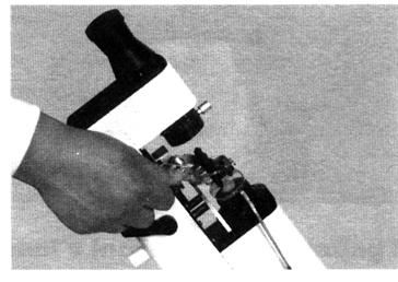 During measurement, first press the lens with the lens pressing unit and slightly move the lens so that it aims right at the center. Then fix it with the lens pushing unit. Fig. 8 Printing Unit (Fig.