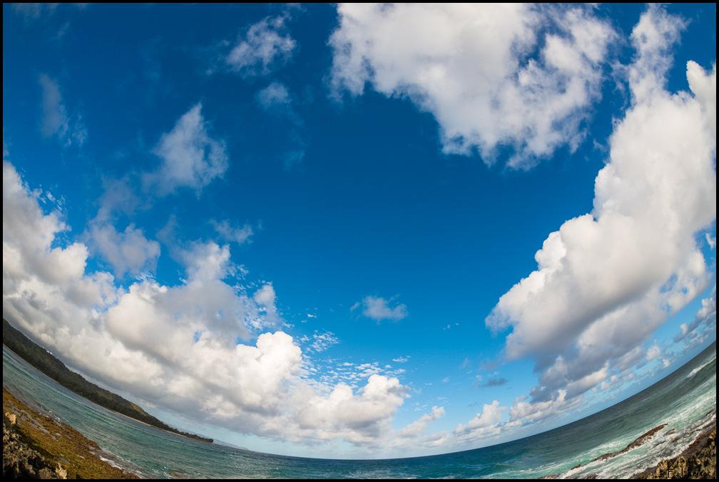 Turtle Bay, Oahu Hawaii (Nikon D800E, Sigma 15mm full frame fish-eye) If the horizon is placed in the center of the image, it will remain straight but the verticals will still bend like a bow to the