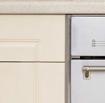 polytec also offer a range of recessed handle door styles, refer to page