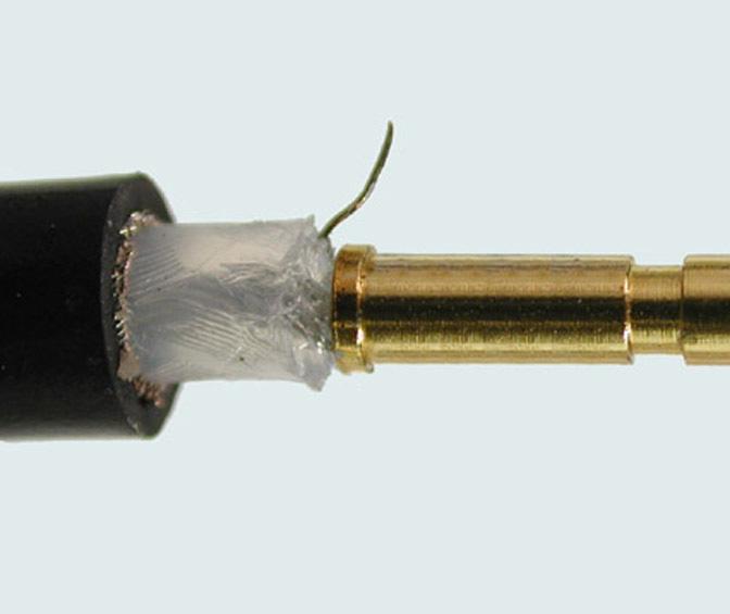 Crimp die positioned at front of ferrule, near connector 7. Equal pressure from crimp die on all sides 8.