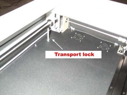 Picture 13: Thread for transport lock.