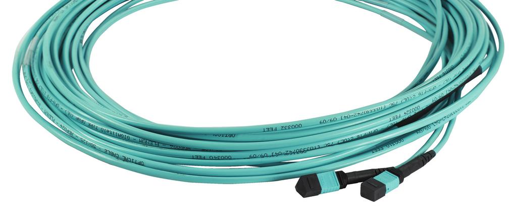 PERFORMANCE SPECIFICATIONS 10G OM3 10G OM4 40/100 OM3 40/100 OM4 0 100 200 300 400 500 600 Distance (meters) MULTIMODE FIBER TYPES AND STANDARDS Attenuation (4) Typical Cabled Maximum (db/km)