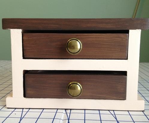 This easy to build dresser style jewelry box is designed to use standard