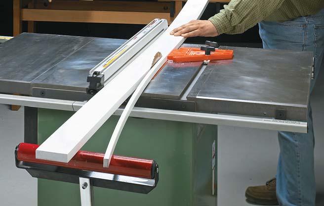 CUTTING PVC For a woodworker, PVC lumber s easy workability has to rank as one of its top attributes.