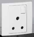 Nos British standard socket outlets 13 A - 250 VA Conform to BS 1363: Part 2 1 gang unswitched 10 2 811 10 White Pack Cat.