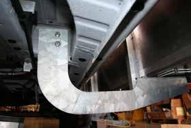 SECTION 4 Install Underbody Mounts & Attach Bottom of Rack STEP 3: INSTALL UNDERBODY MOUNTS It is best to install the front and rear undermounts