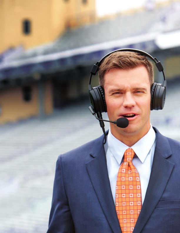 Hear and be heard: BROADCAST HEADSETS Clear sound, even in the loudest environments.