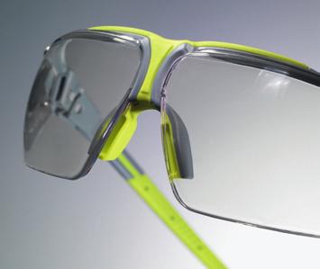 At the same time, the uvex i-3 add spectacles provide secure protection and optimal comfort.