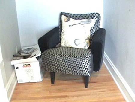 359 arm chair with throw pillows