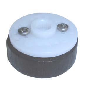 The top of the servomotor horn should be sanded flat to remove the small lip around the center.