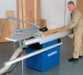 Dimension sliding table mounted on needle bearing for exact cuts up to a length of 1,450.