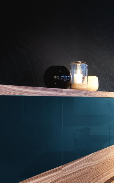 P. 14 15 Lacobel Blue Petrol Ref 5001 Painted glass is a multifaceted material.
