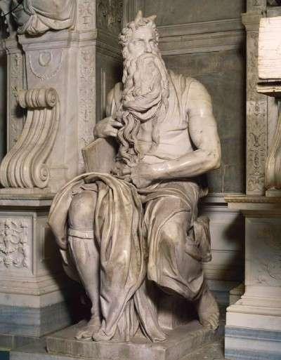 Moses The Moses by Michelangelo can be dated from 1513-1515 and was to be part of the tomb of Pope Julius II.