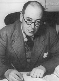 C.S Lewis 1898-1963 Most famous for: Chronicles of Narnia Writes: Fantasy Want to try some of C.S Lewis work? Chronicles of Narnia 1. The Lion, the Witch and the Wardrobe (1950) 2.