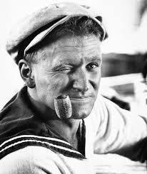 3. Answer the following questions (1 mark each) a) Find a word from paragraph 1 which shows that Robin Williams was a principal performer in Popeye.