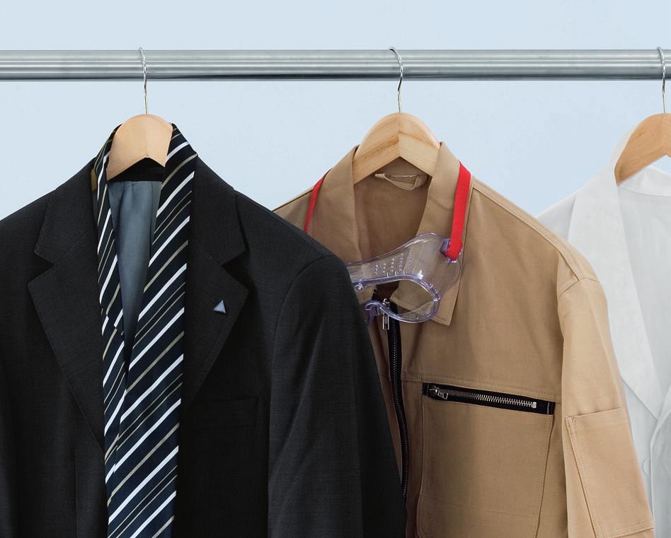 Our wardrobe is as diverse as our fields of activity. Our experts offer you in-depth knowledge on your industry.