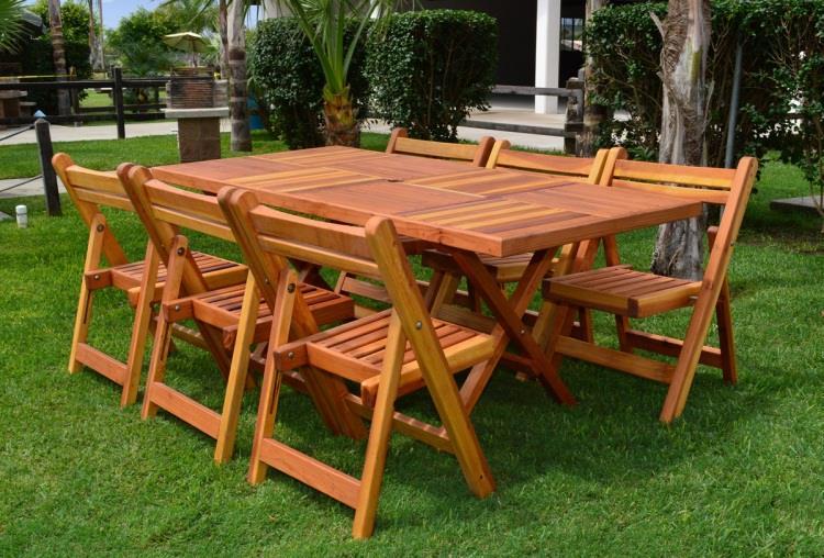 Folding Table Only Folding Table with Chairs SEATING CAPACITY Number of Adults Who Can Dine Comfortably