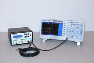 Application Note #6-1! TDR Transmission Line Measurements TDR-CableScout Method The TDR measurement set-up consists of the TDR- CableScout pulse generator and an oscilloscope.