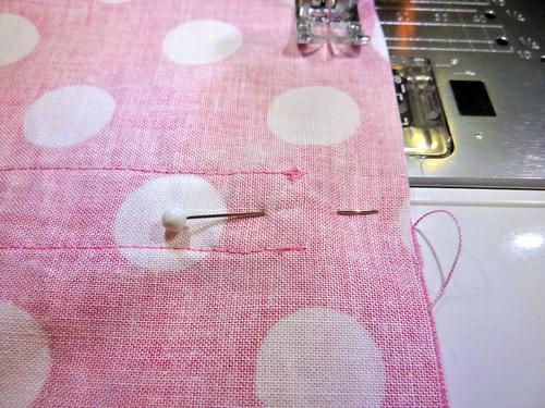 This means with a ½" seam allowance, you should have ¼" clearance, but still be careful - you don't want to accidentally stitch the casing shut. 7. Clip the corners and finish the seam allowance.